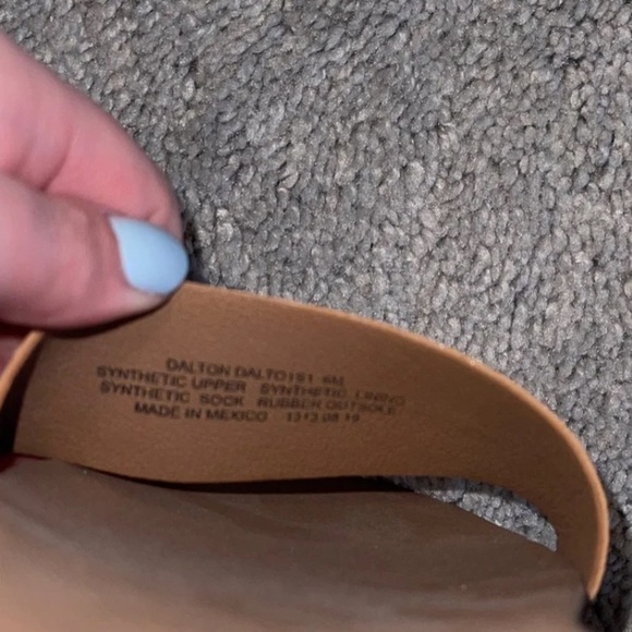 New Steve Madden Dalton Sandals - Picture 3 of 3